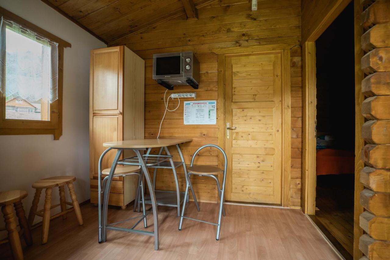 Biotour Camping & Restaurant Ghimes-Faget Exterior photo